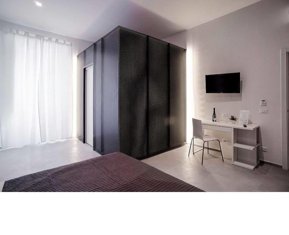 B&B Girovagando โรม ภายนอก รูปภาพ